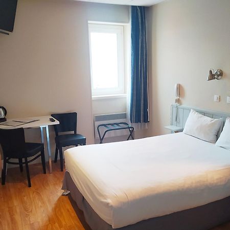 Hotel Saint-André à Clermont-Ferrand Extérieur photo
