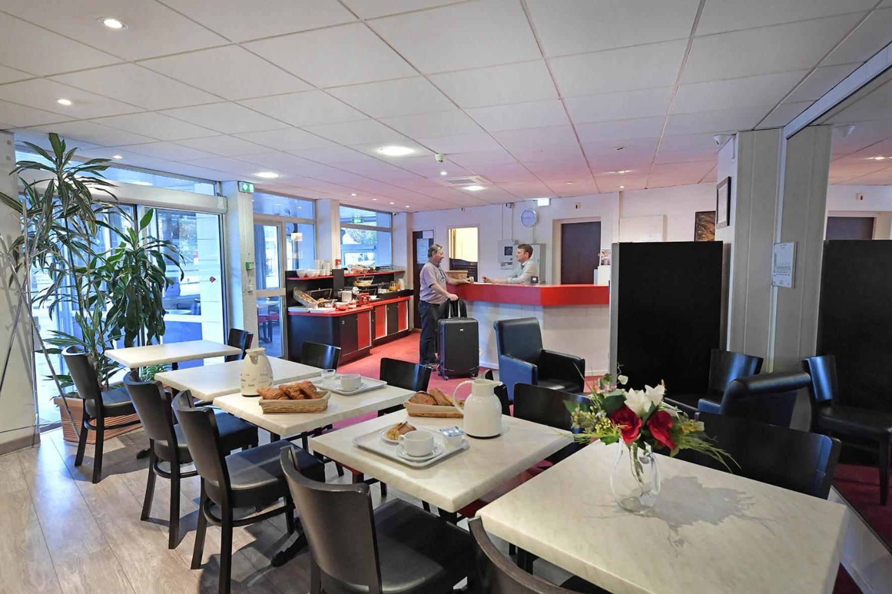 Hotel Saint-André à Clermont-Ferrand Extérieur photo