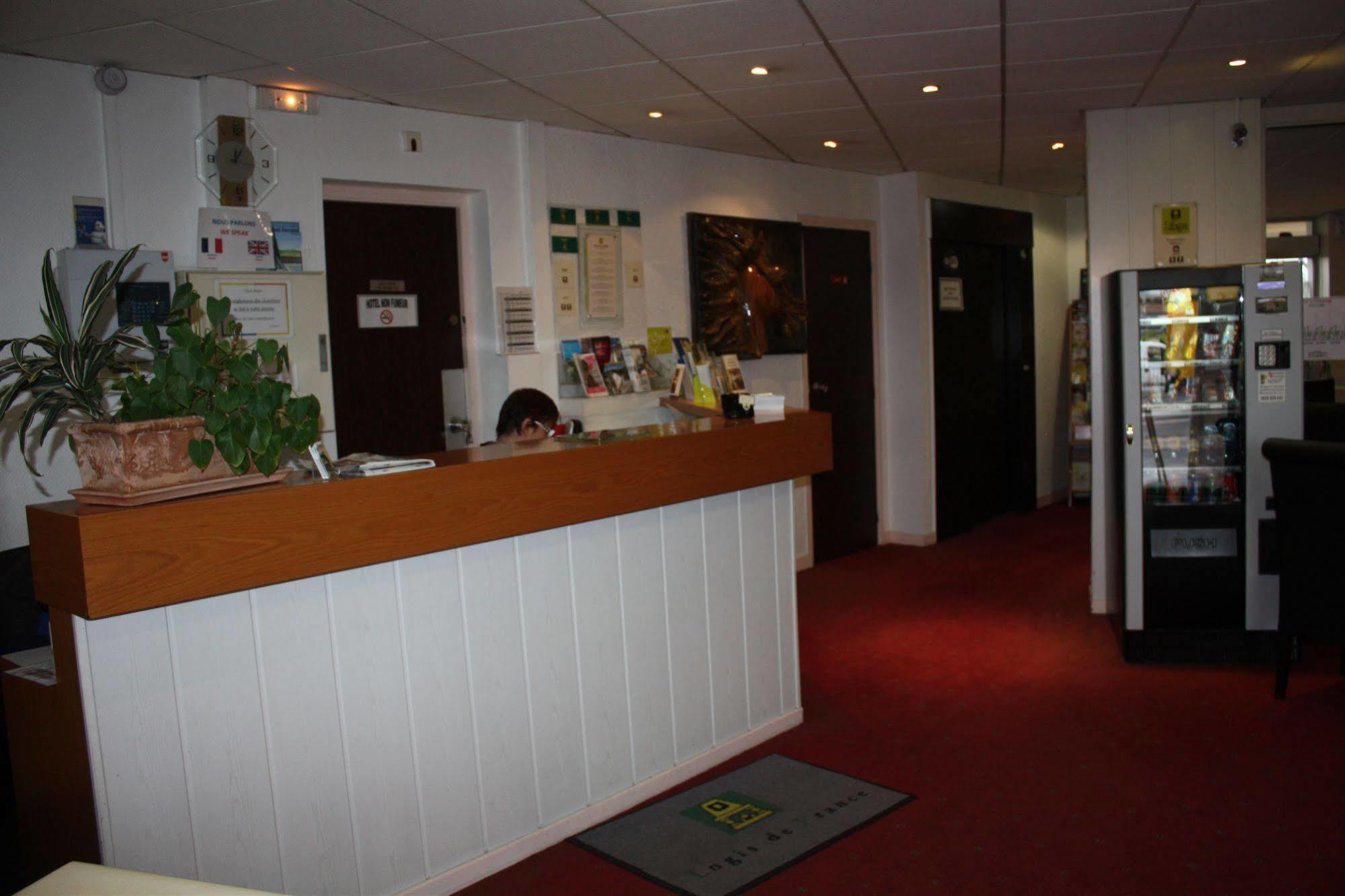 Hotel Saint-André à Clermont-Ferrand Extérieur photo